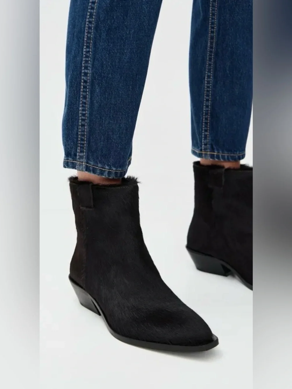 ALOHAS Syd Ankle Boots in black calf hair